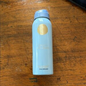 Soleil Toujours aloe antioxidant calming mist.